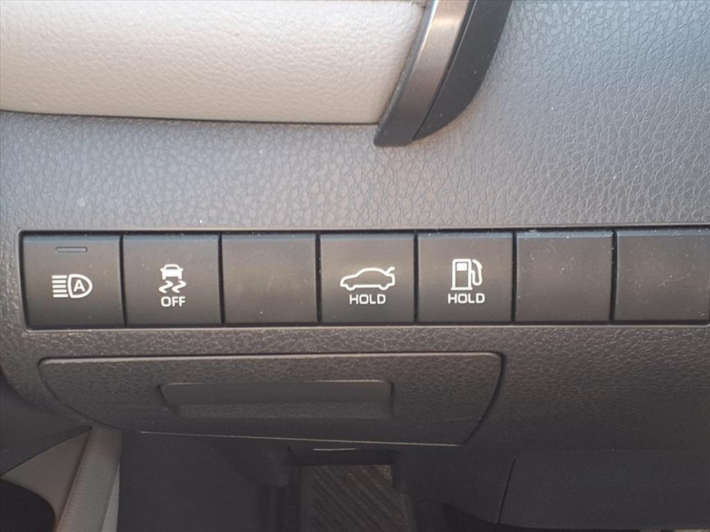 used 2024 Toyota Camry Hybrid car, priced at $27,495