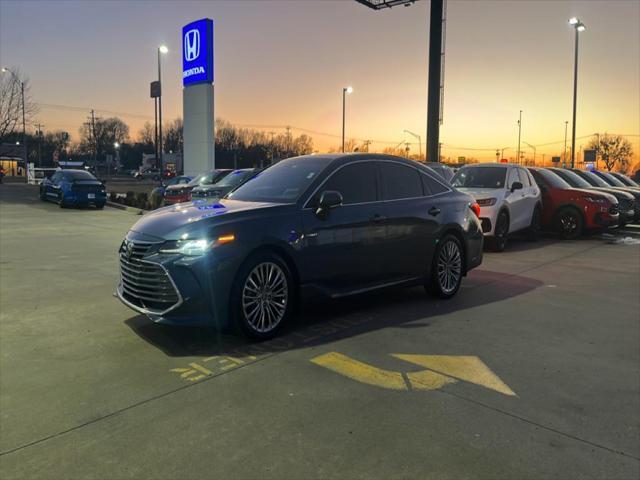 used 2019 Toyota Avalon Hybrid car, priced at $24,995