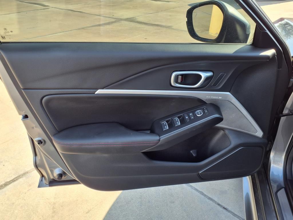 used 2025 Acura Integra car, priced at $52,990