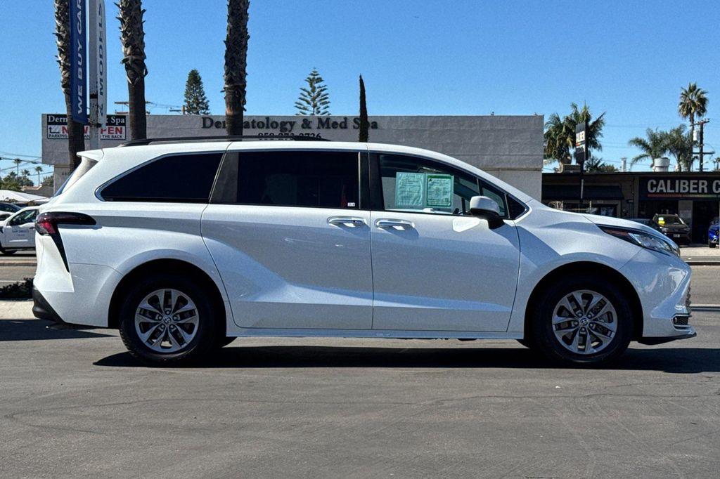 used 2023 Toyota Sienna car, priced at $39,333