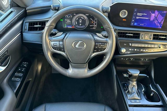 used 2023 Lexus ES 300h car, priced at $38,988