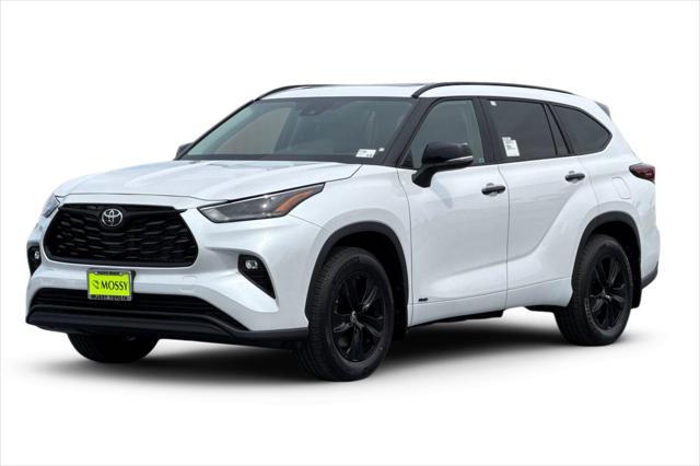 new 2025 Toyota Highlander Hybrid car, priced at $52,353
