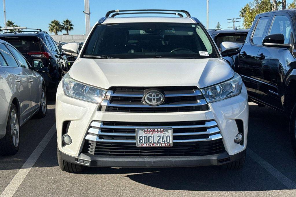 used 2018 Toyota Highlander car, priced at $22,988