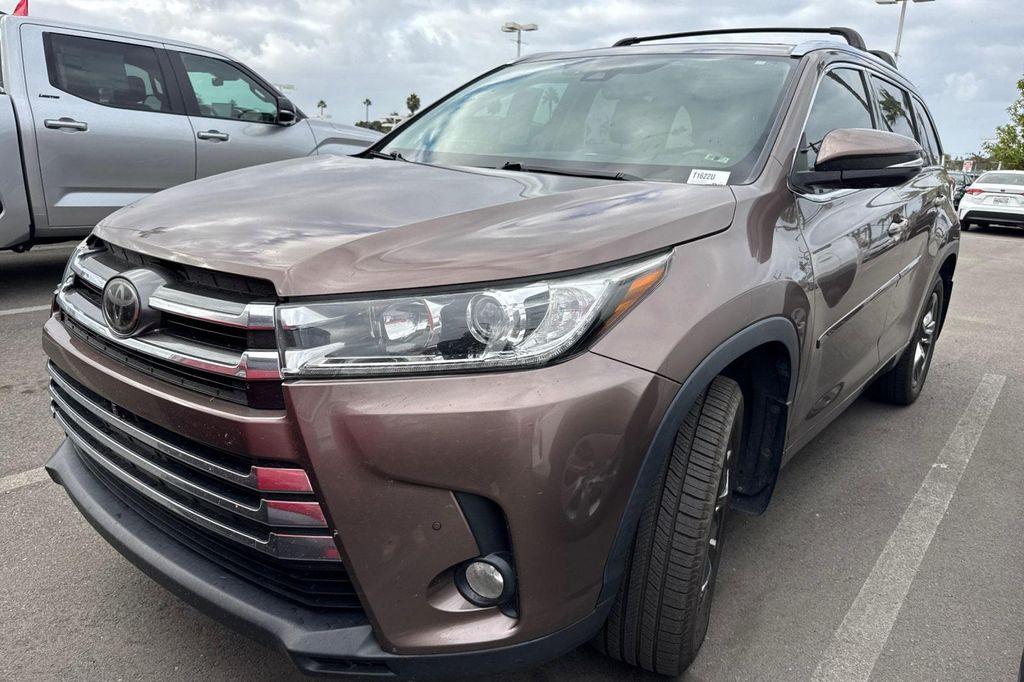 used 2017 Toyota Highlander car, priced at $17,988
