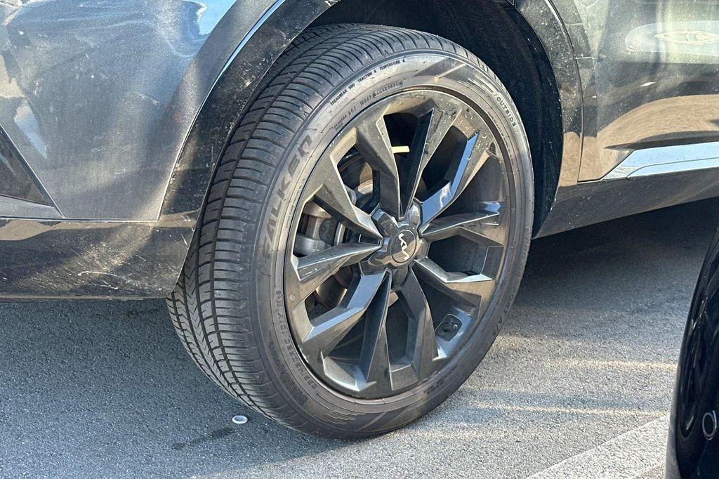 used 2022 Kia Sorento car, priced at $27,953