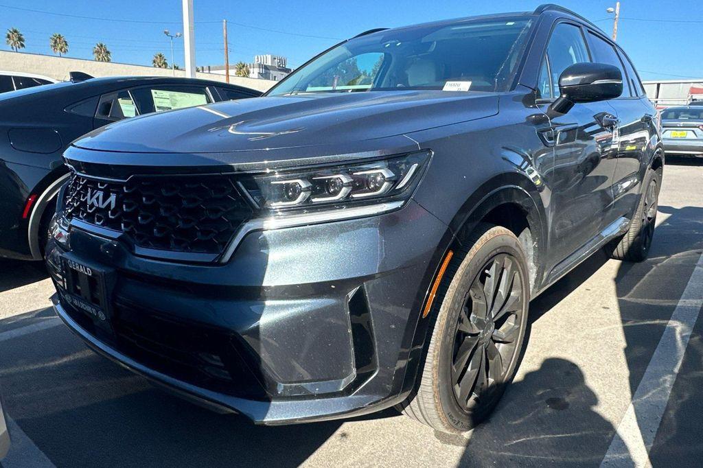 used 2022 Kia Sorento car, priced at $27,953