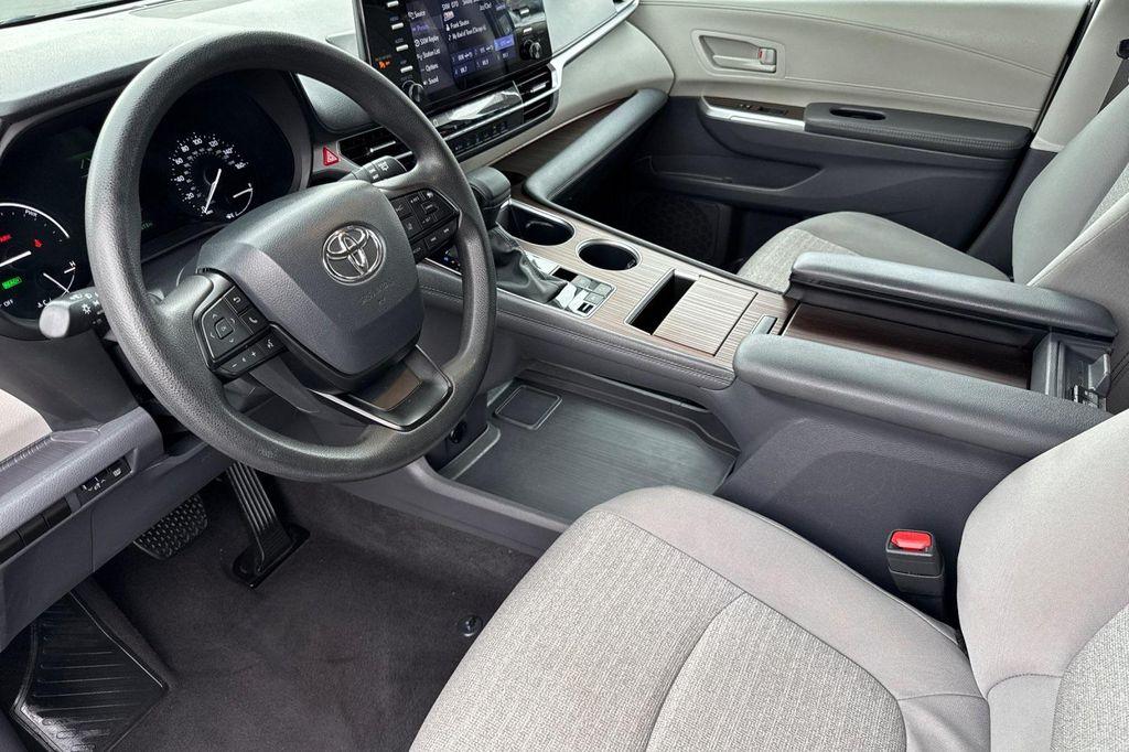 used 2024 Toyota Sienna car, priced at $36,943