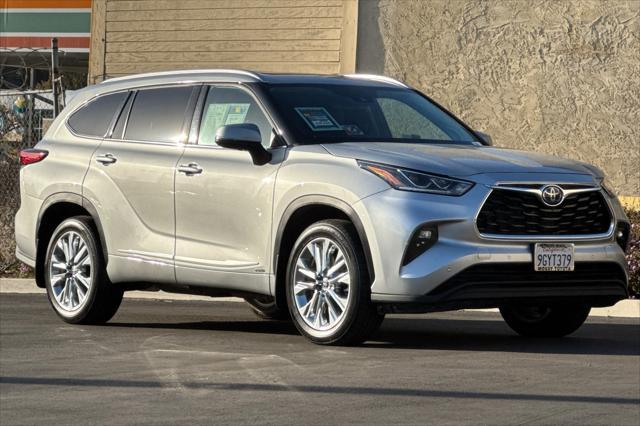 used 2023 Toyota Highlander Hybrid car, priced at $48,977