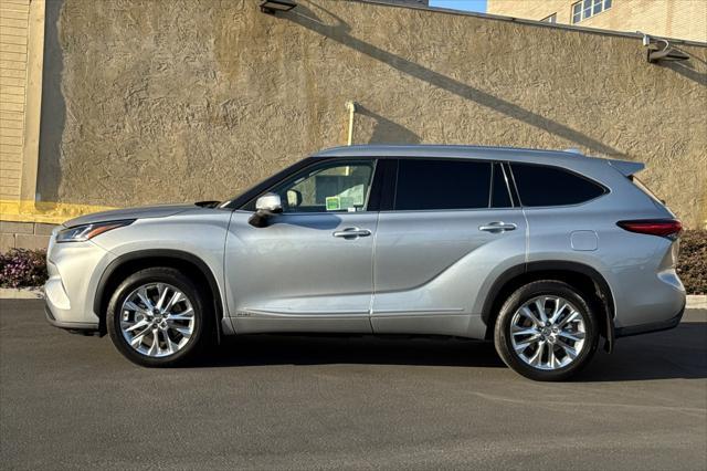 used 2023 Toyota Highlander Hybrid car, priced at $48,977