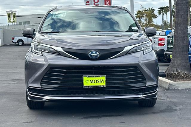 used 2023 Toyota Sienna car, priced at $35,988