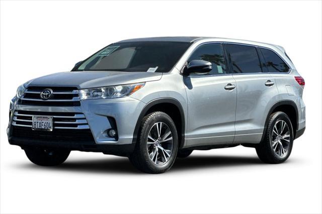 used 2018 Toyota Highlander car, priced at $22,489