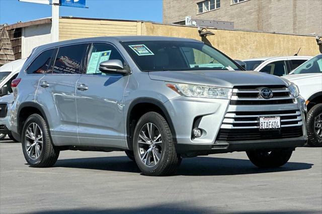 used 2018 Toyota Highlander car, priced at $22,489