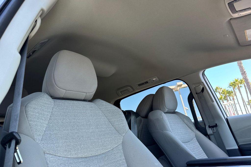 used 2023 Toyota Sienna car, priced at $34,681