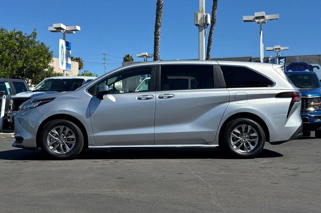used 2023 Toyota Sienna car, priced at $34,681