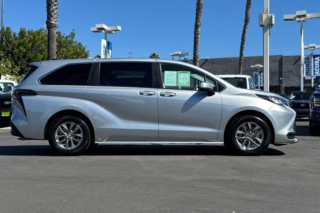 used 2023 Toyota Sienna car, priced at $34,681