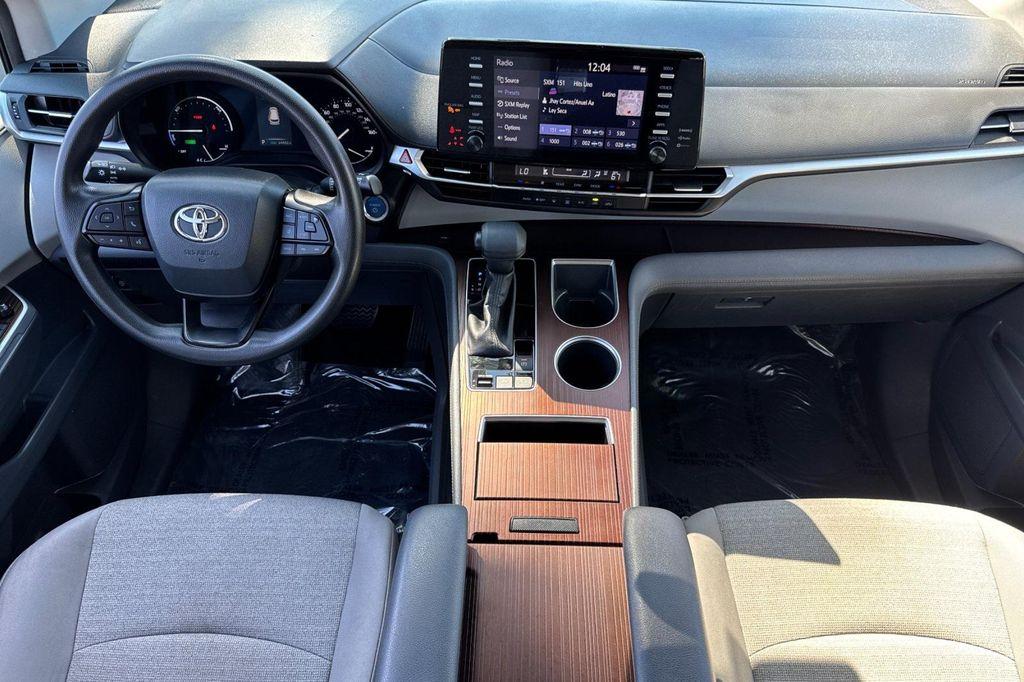 used 2023 Toyota Sienna car, priced at $34,681