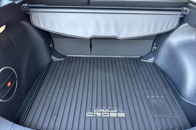 new 2025 Toyota Corolla Cross car, priced at $32,634