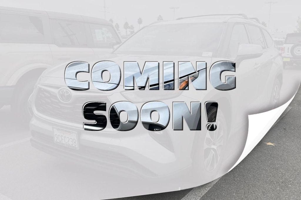 used 2022 Toyota Highlander car, priced at $34,988
