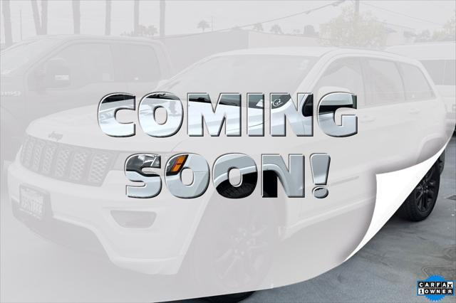 used 2022 Jeep Grand Cherokee car, priced at $25,988