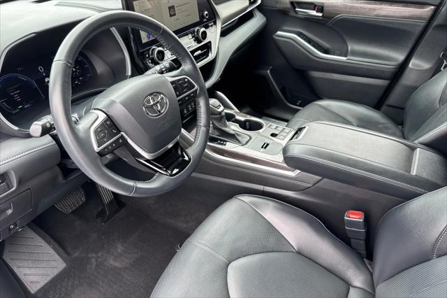 used 2023 Toyota Highlander Hybrid car, priced at $47,579