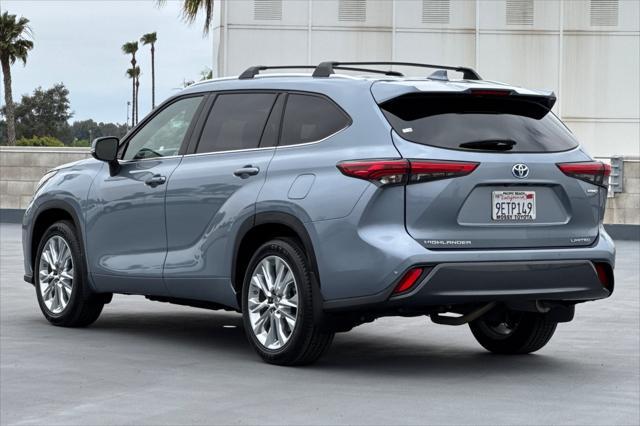 used 2023 Toyota Highlander Hybrid car, priced at $47,579