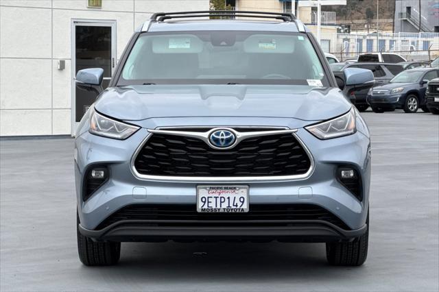 used 2023 Toyota Highlander Hybrid car, priced at $47,579