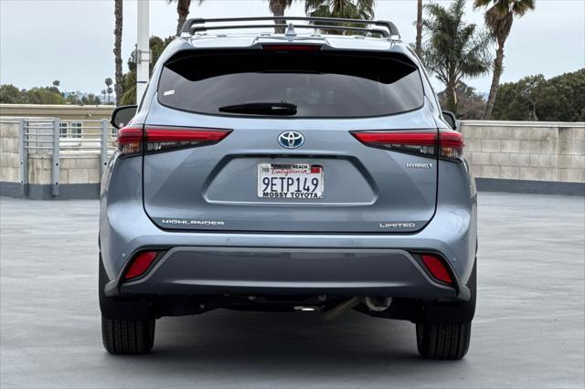 used 2023 Toyota Highlander Hybrid car, priced at $47,579