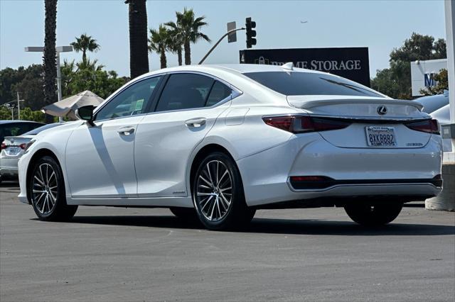 used 2022 Lexus ES 300h car, priced at $31,842