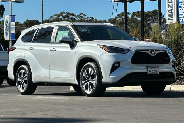 used 2023 Toyota Highlander car, priced at $35,988