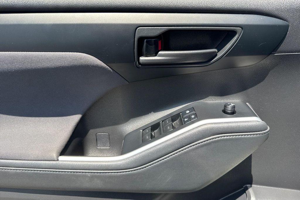 used 2021 Toyota Highlander car, priced at $28,988