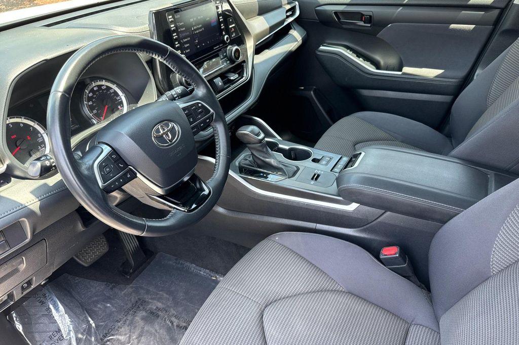 used 2021 Toyota Highlander car, priced at $28,988