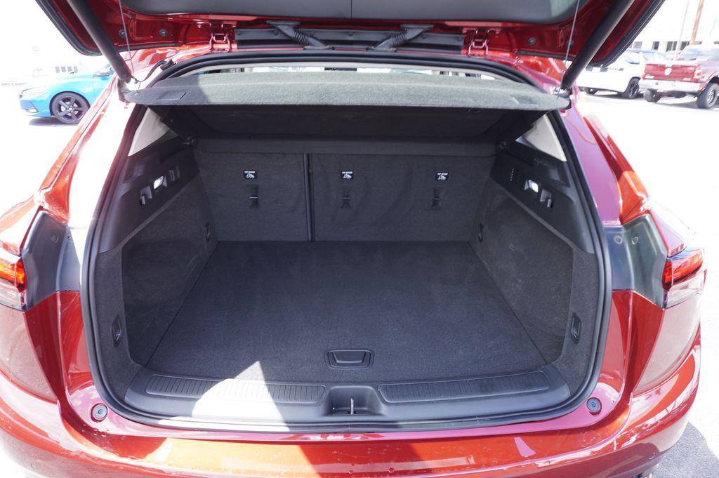 used 2023 Buick Envision car, priced at $23,072