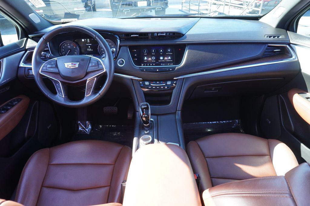 used 2021 Cadillac XT5 car, priced at $20,329