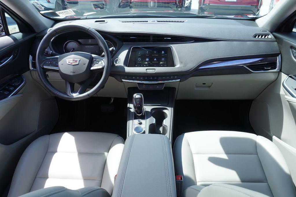 used 2023 Cadillac XT4 car, priced at $26,423