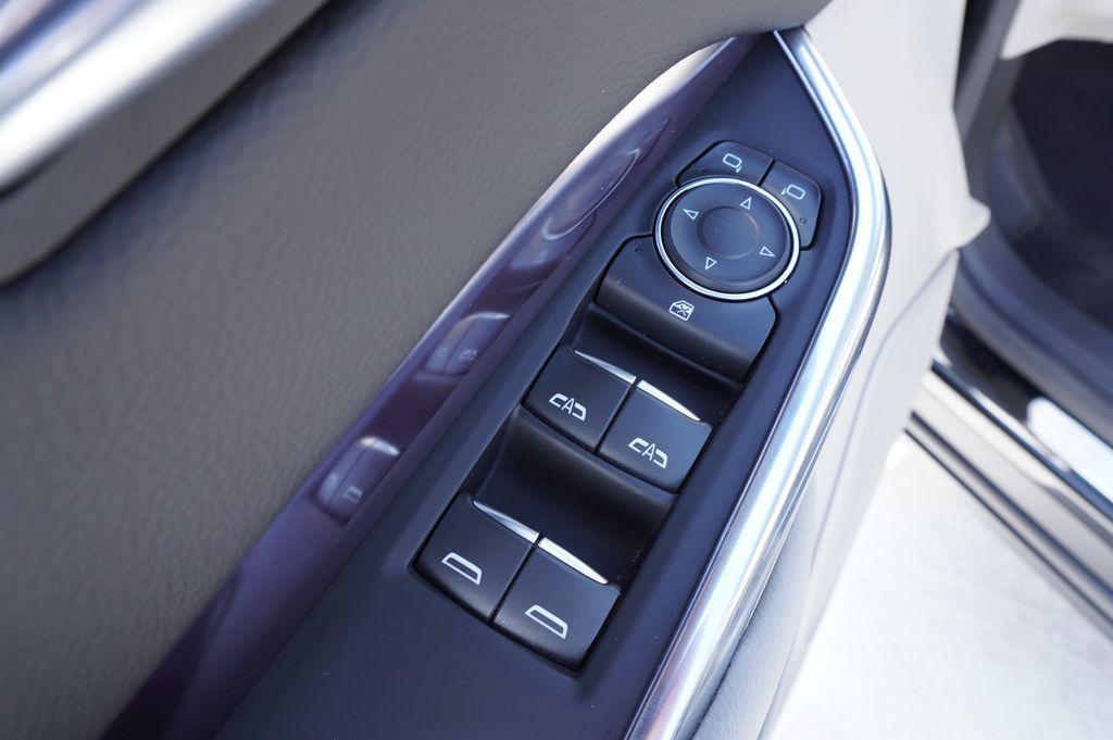used 2023 Cadillac XT4 car, priced at $26,423