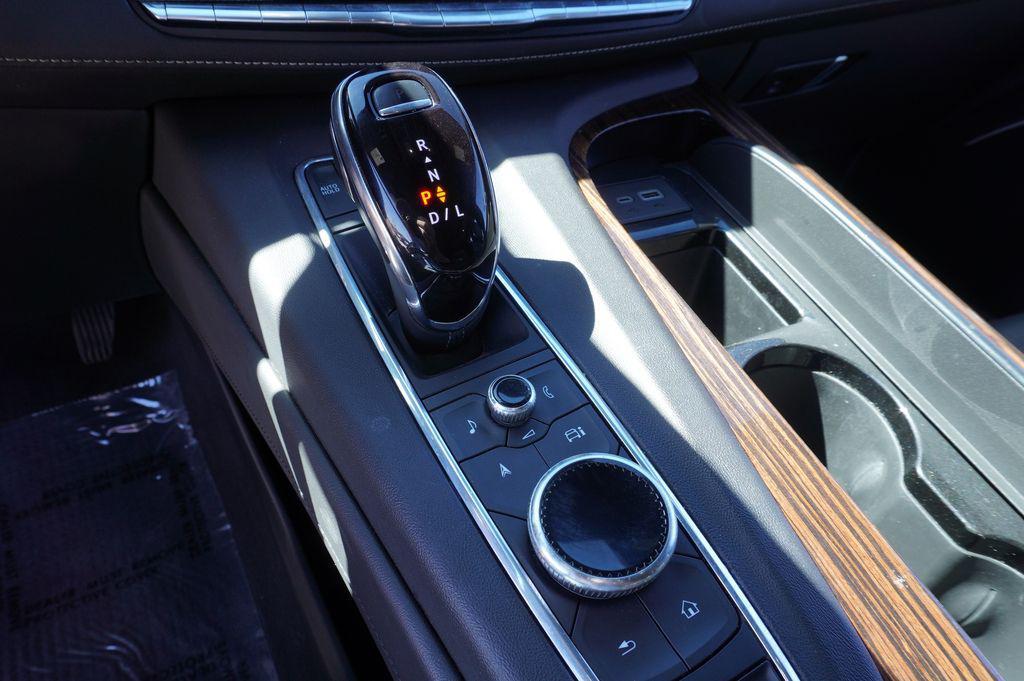 used 2023 Cadillac Escalade ESV car, priced at $59,677