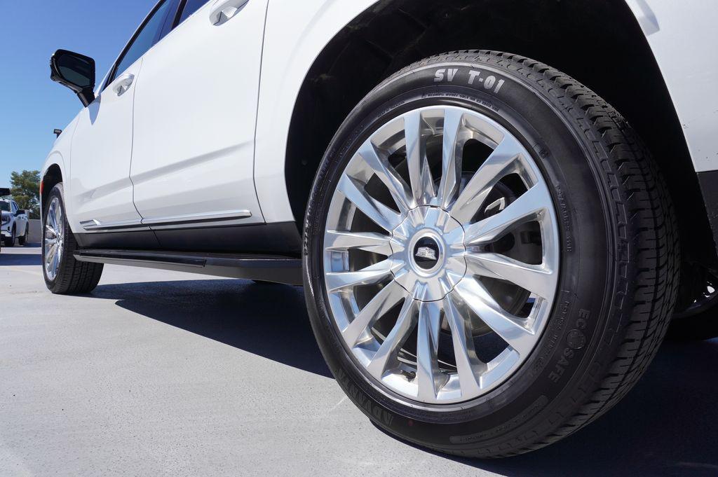 used 2023 Cadillac Escalade ESV car, priced at $59,677