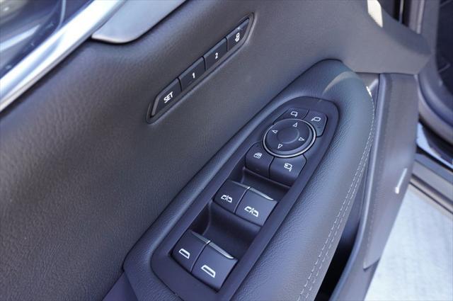 new 2025 Cadillac XT6 car, priced at $65,165
