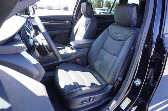 new 2025 Cadillac XT6 car, priced at $65,165