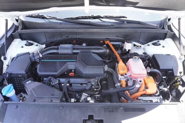 used 2023 Kia Sorento Hybrid car, priced at $30,314