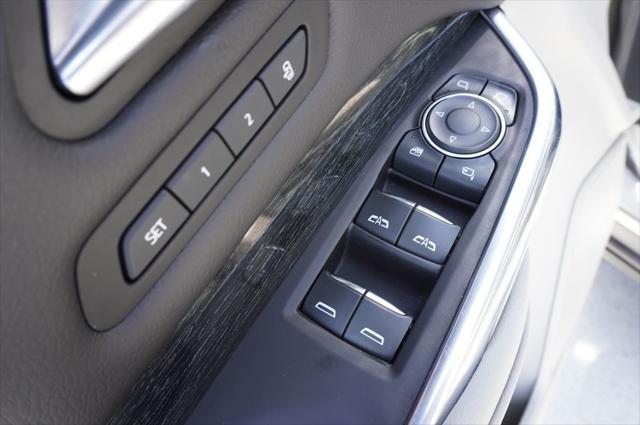 used 2022 Cadillac XT4 car, priced at $26,557