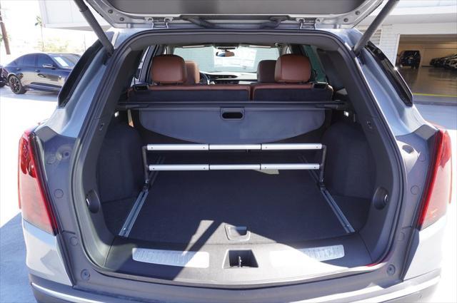 new 2025 Cadillac XT5 car, priced at $52,935