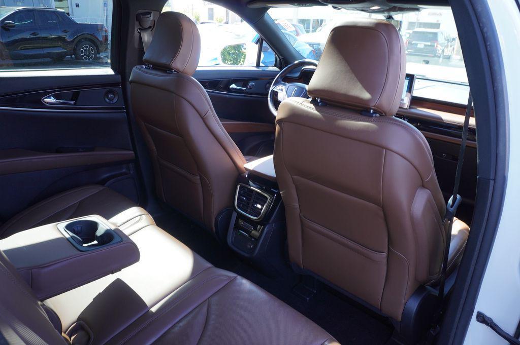 used 2021 Lincoln Nautilus car, priced at $26,976