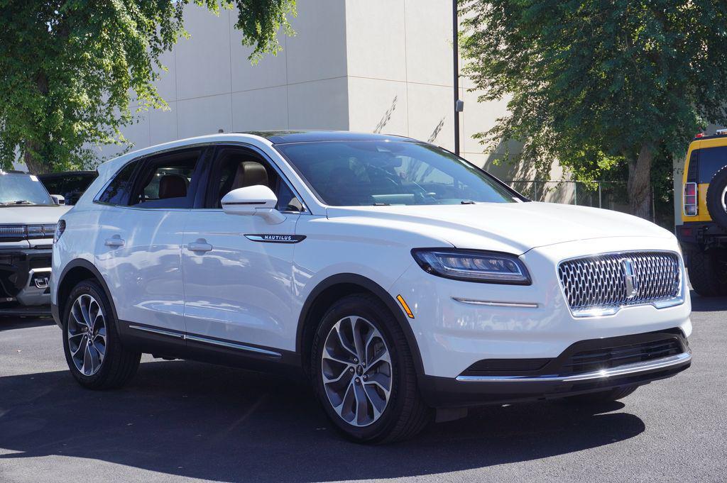 used 2021 Lincoln Nautilus car, priced at $26,976
