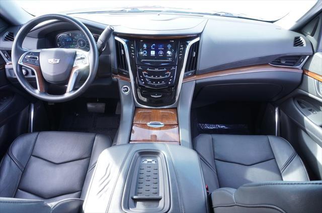 used 2016 Cadillac Escalade ESV car, priced at $20,721