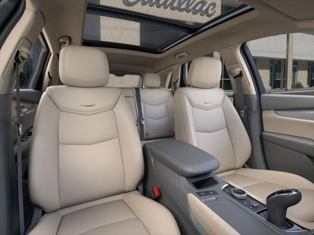 new 2025 Cadillac XT5 car, priced at $50,490