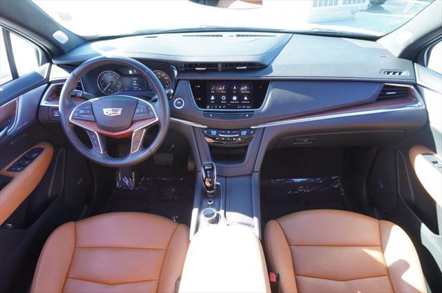 used 2024 Cadillac XT5 car, priced at $39,347