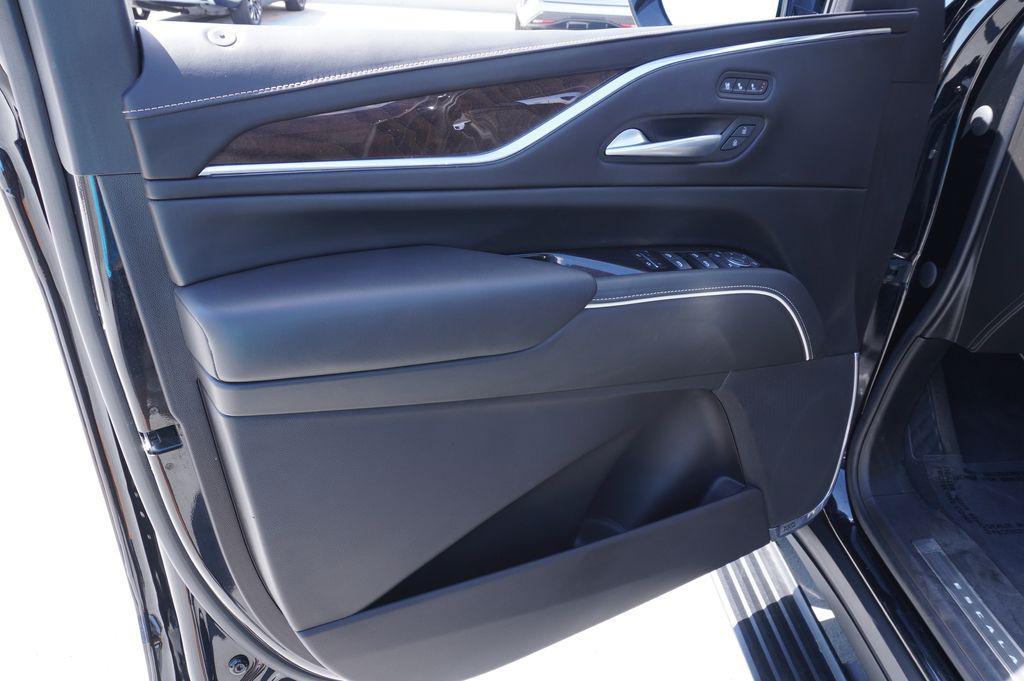 used 2023 Cadillac Escalade car, priced at $80,530