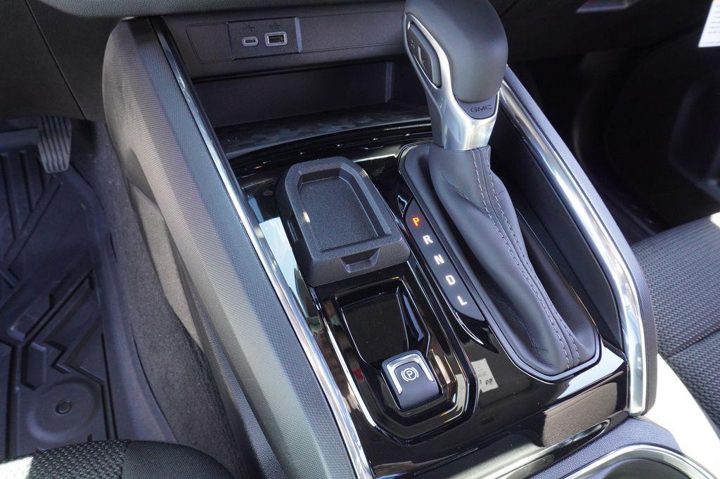new 2025 GMC Canyon car, priced at $36,531