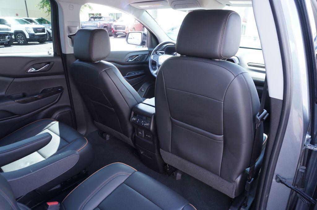 used 2022 GMC Acadia car, priced at $32,447